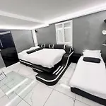 Appartamento Modern Loft In Center! *